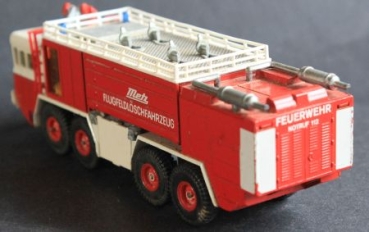 Siku Metz Faun Airfield-Firetruck V332 DieCast Model 1972 (9681)